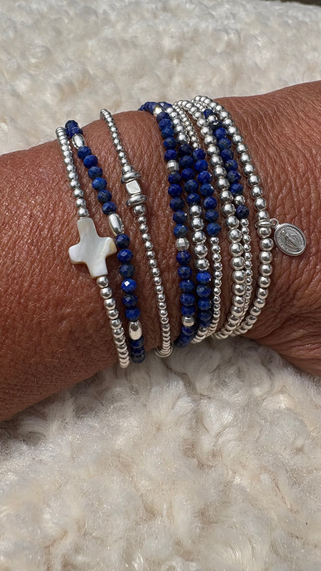 Bracelet Croix Nacre AAA en argent 925 - Perles en Provence (photo 2)