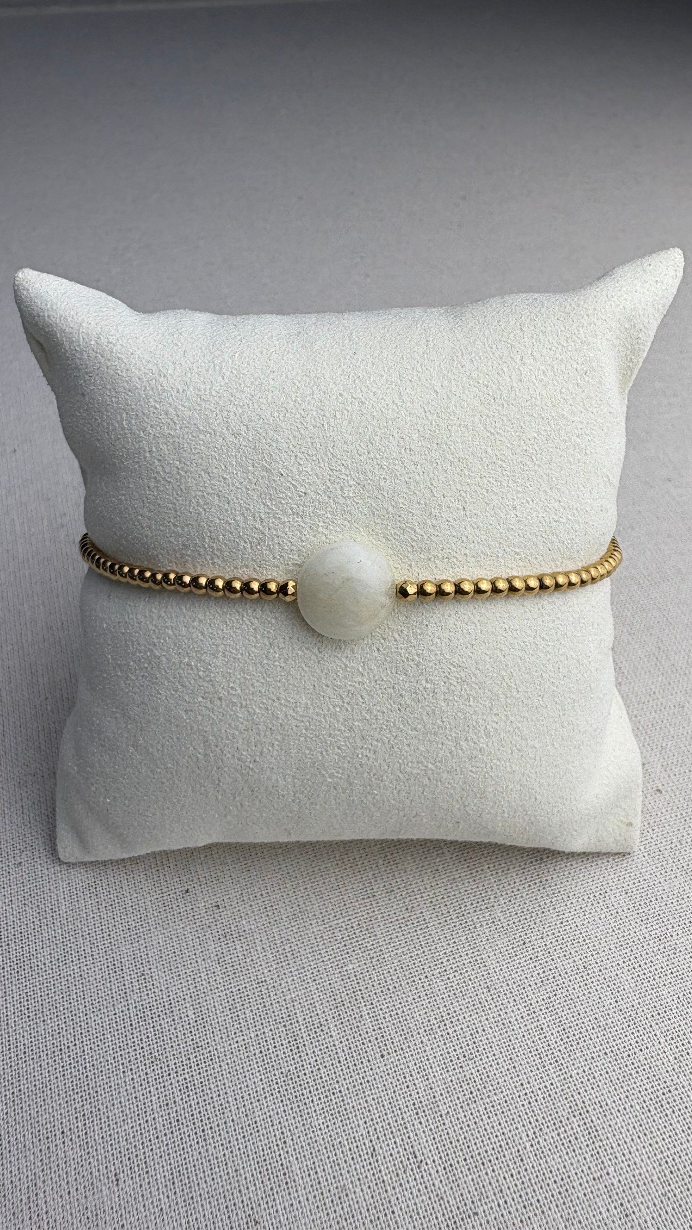 Bracelet Dune doré Pierre de Lune d’Afrique - Perles en Provence