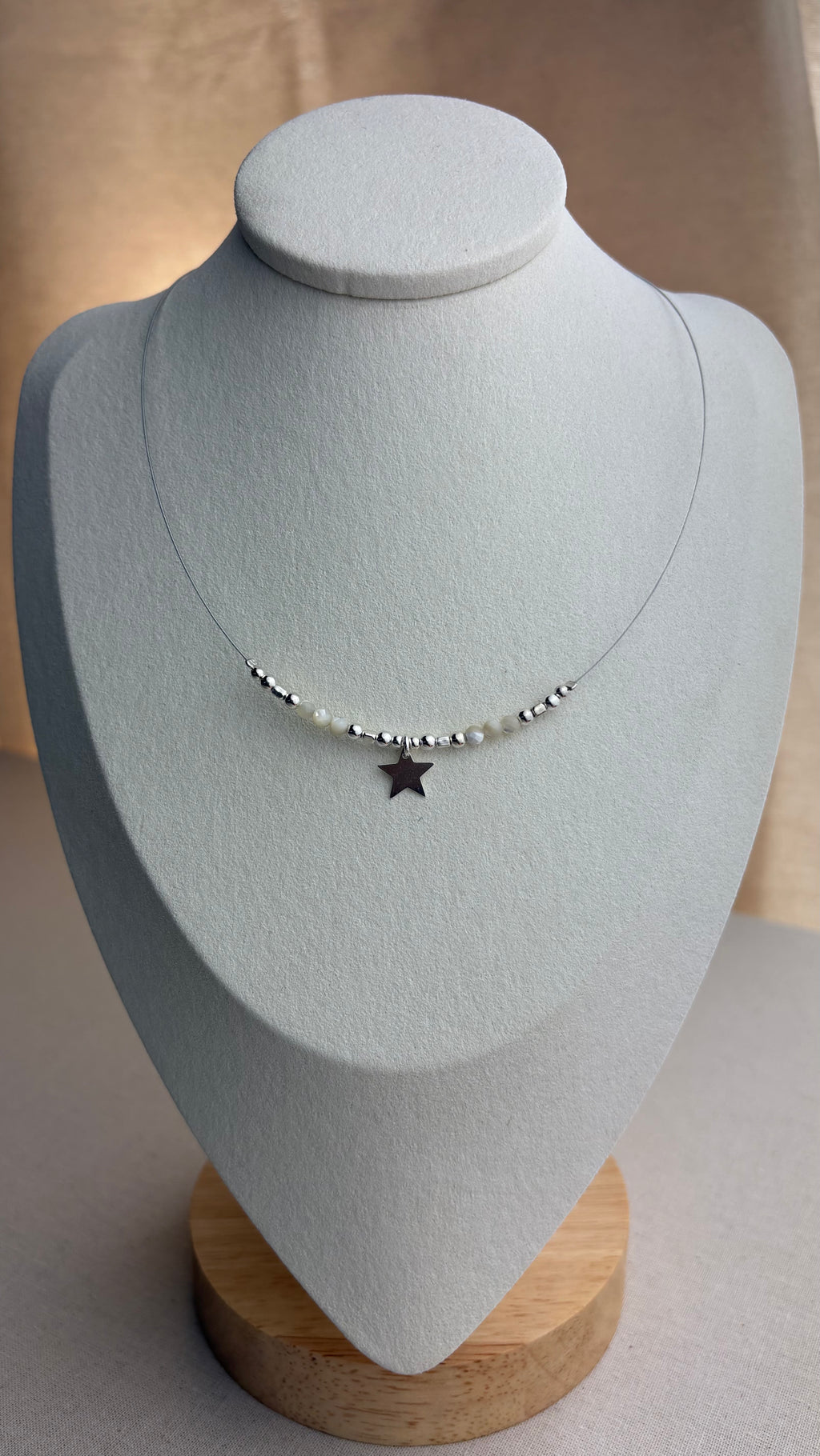 Collier ras de cou Étoile Nacre Paloma en argent 925 - Perles en Provence