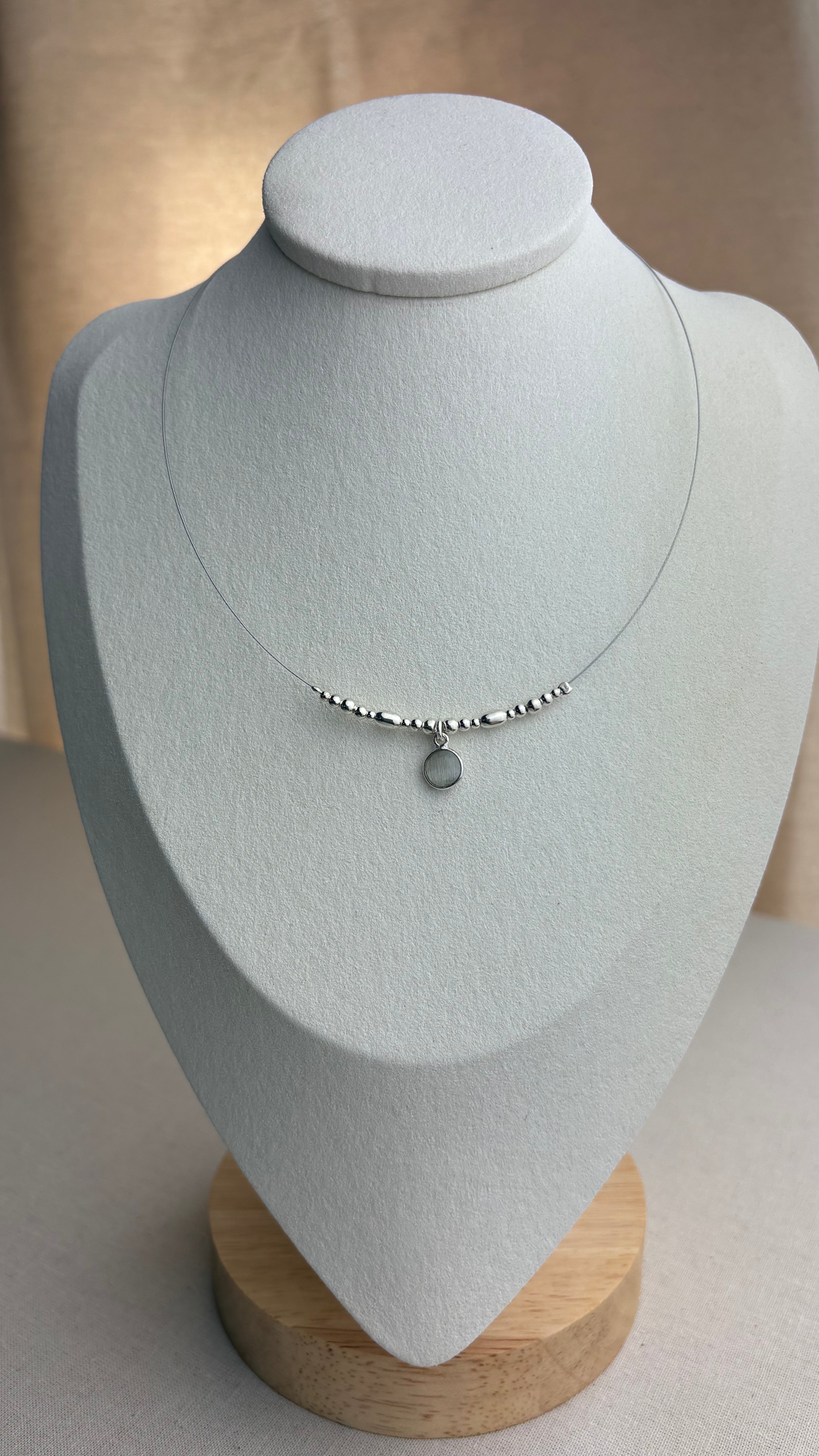 Collier ras de coup Briolette Pierre de Lune en argent 925 - Perles en Provence