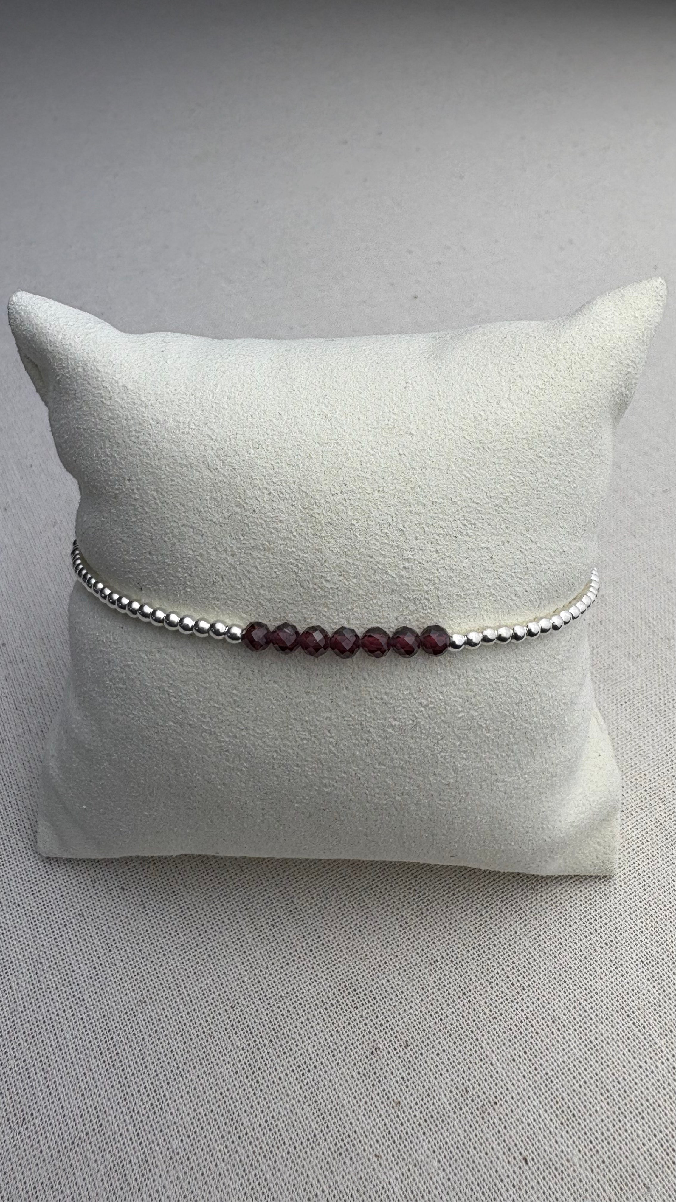 Bracelet Léna Zirconium    Grenat d’Inde en argent 925 - Perles en Provence