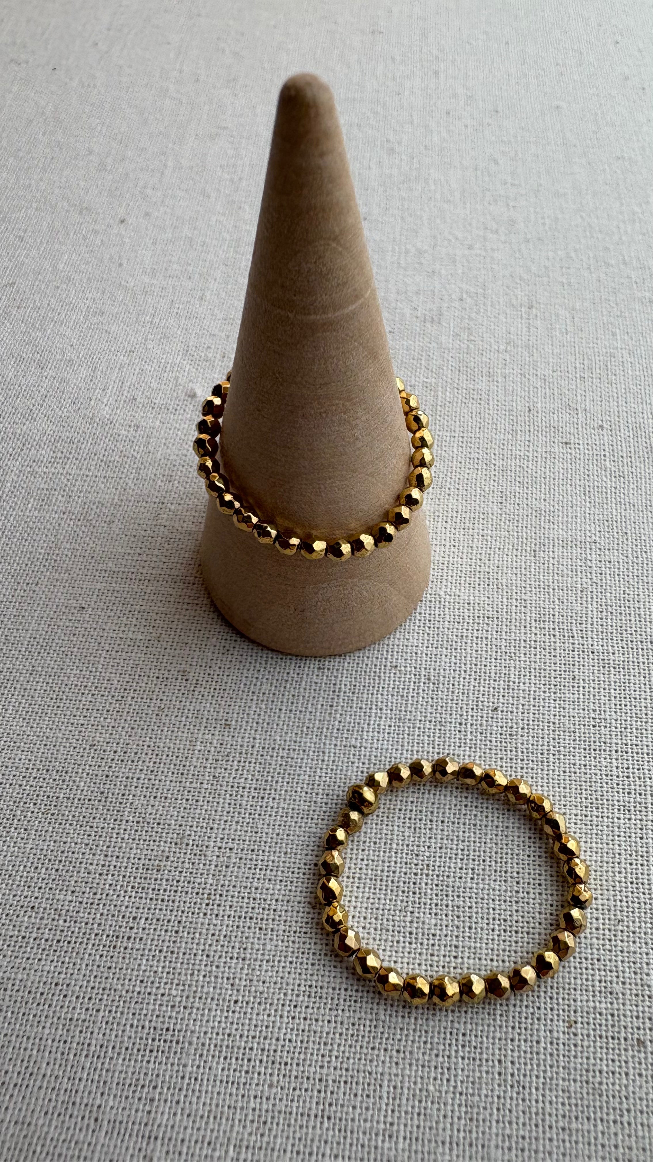 Bague fine Hématite dorée facette - Perles en Provence