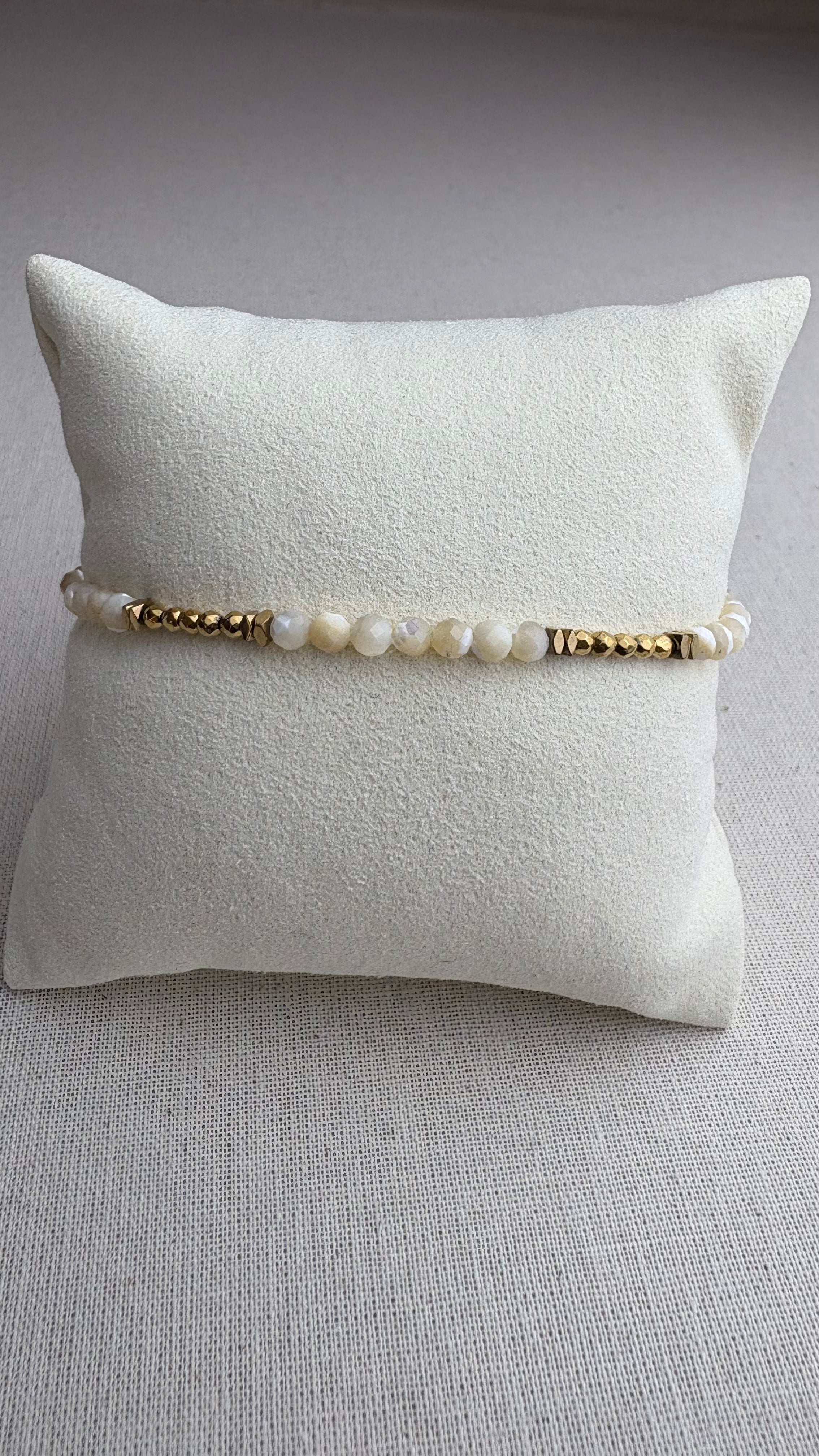 Bracelet Flo doré Nacre Paloma - Perles en Provence