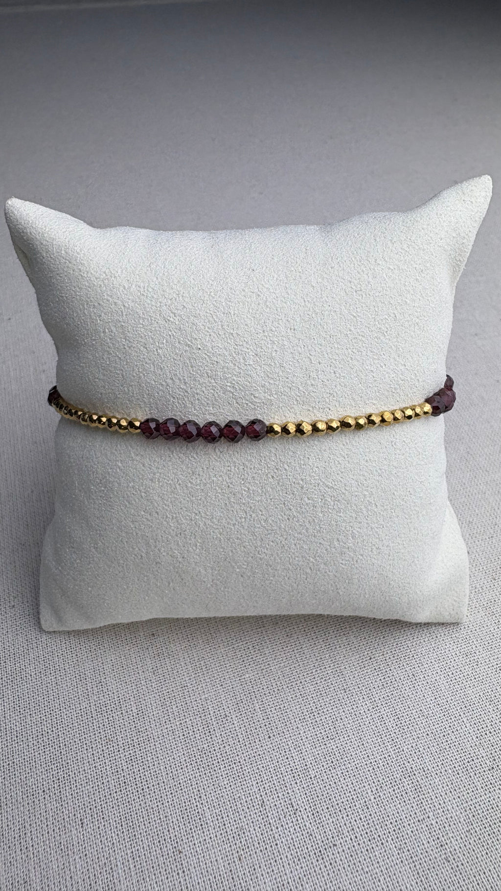 Bracelet Lila doré Grenat d’Inde - Perles en Provence